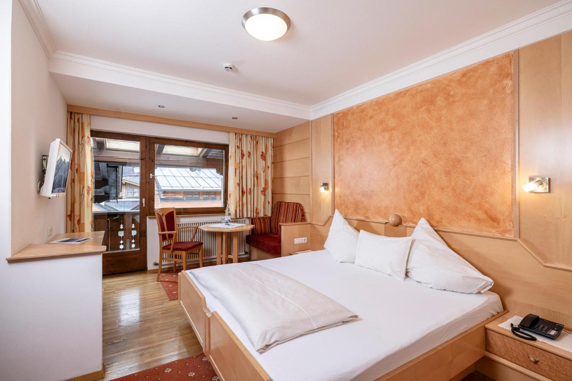 Appart & Hotel Garni Villa Knauer Mayrhofen Exterior foto