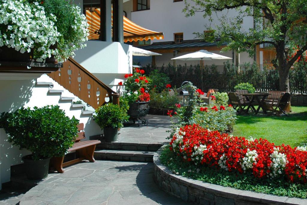 Appart & Hotel Garni Villa Knauer Mayrhofen Exterior foto