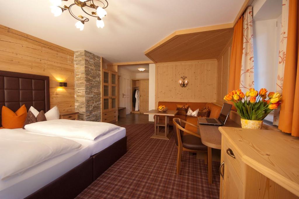Appart & Hotel Garni Villa Knauer Mayrhofen Habitación foto